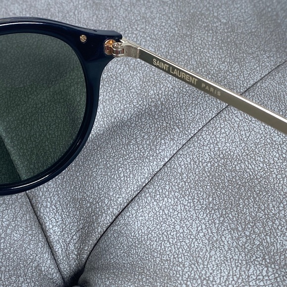 Yves Saint Laurent Black Round Sunglasses - Picture 5 of 15